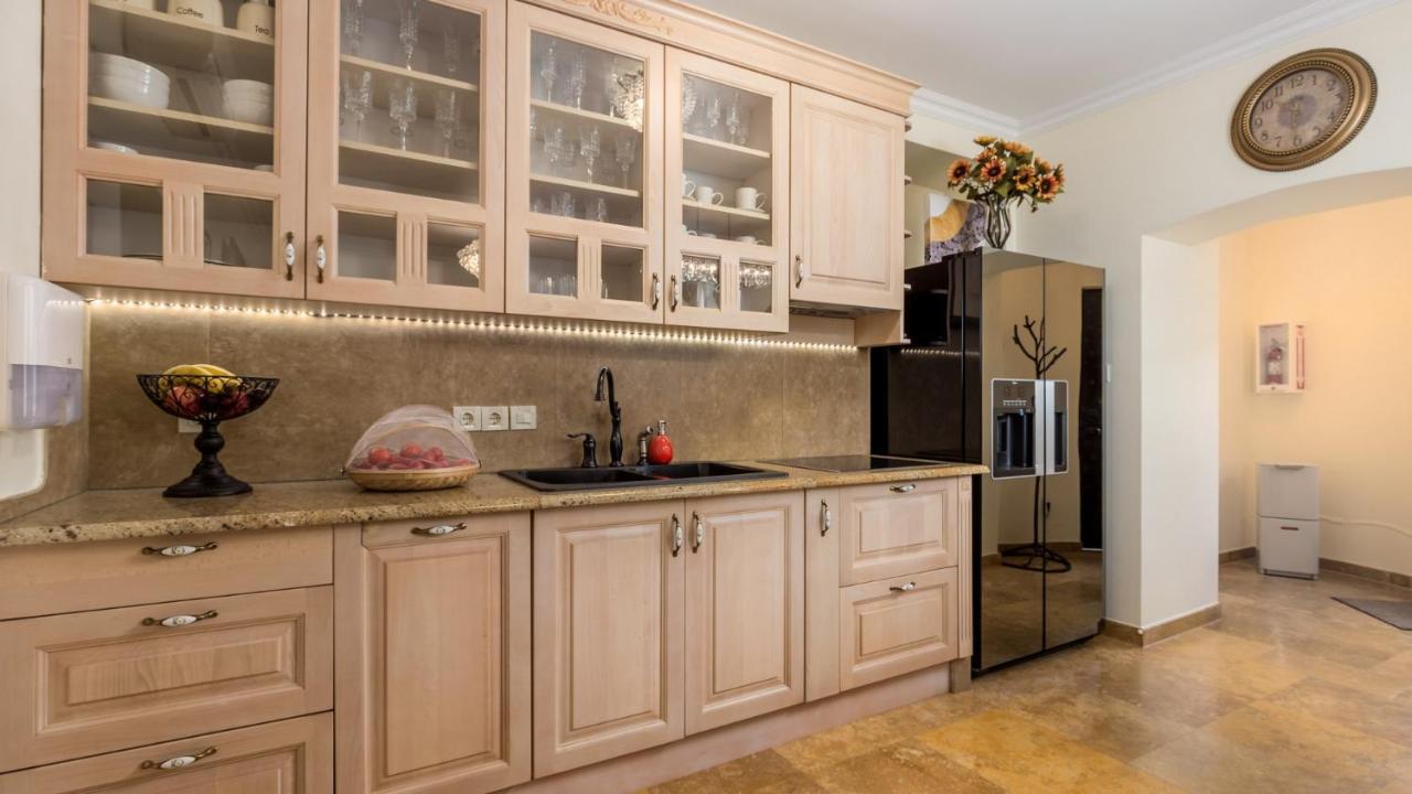 אופטיה Apartments Villa Bv מראה חיצוני תמונה